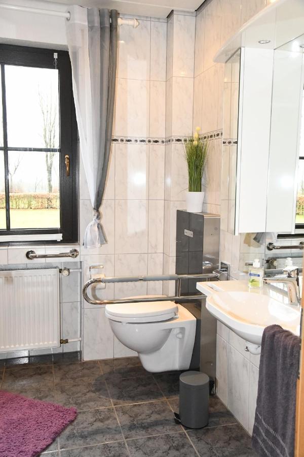 Ferienhaus Droefter Blick Моншау Екстериор снимка