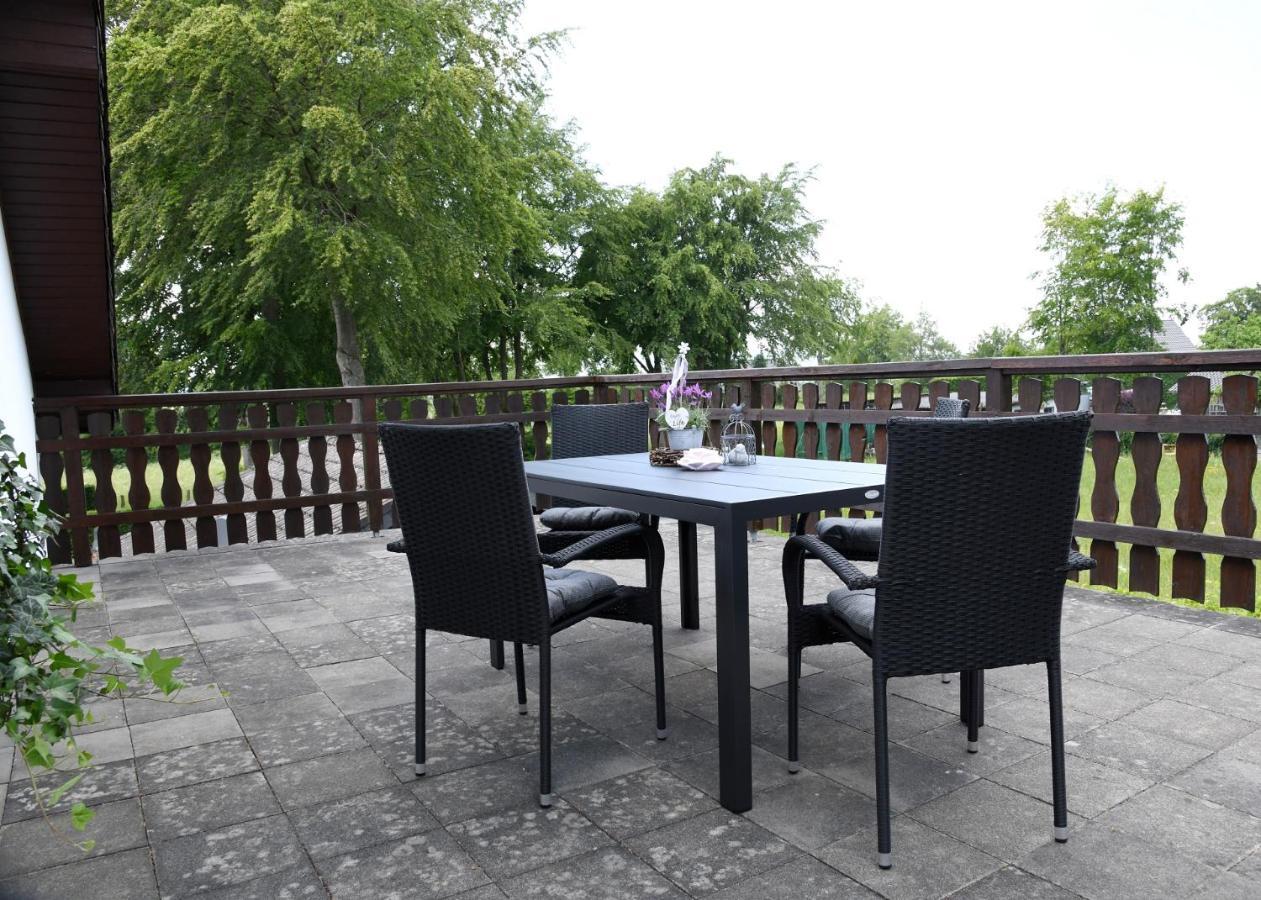 Ferienhaus Droefter Blick Моншау Екстериор снимка